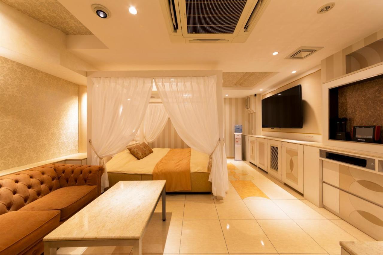 Hotel Luna Ikeda (Adults Only) Bagian luar foto