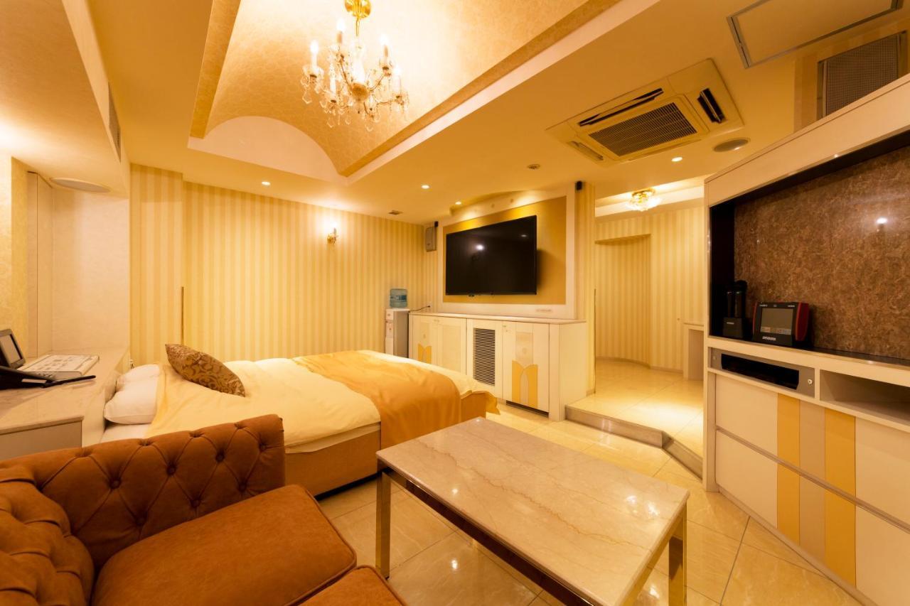 Hotel Luna Ikeda (Adults Only) Bagian luar foto