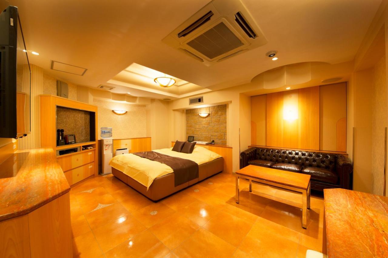 Hotel Luna Ikeda (Adults Only) Bagian luar foto