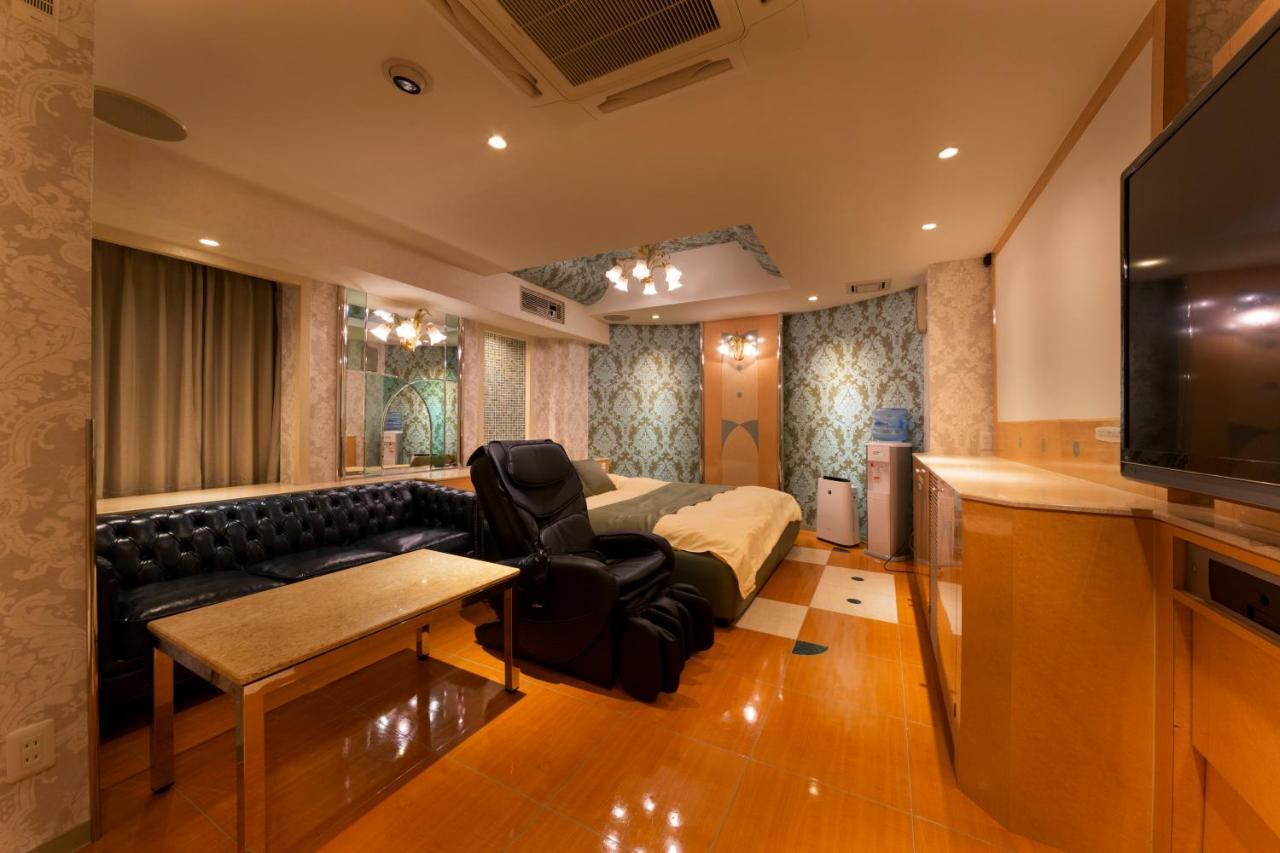 Hotel Luna Ikeda (Adults Only) Bagian luar foto