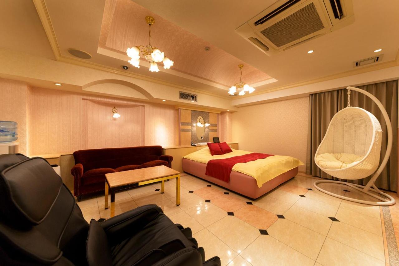 Hotel Luna Ikeda (Adults Only) Bagian luar foto